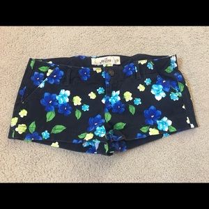 Women’s Hollister Floral Shorts